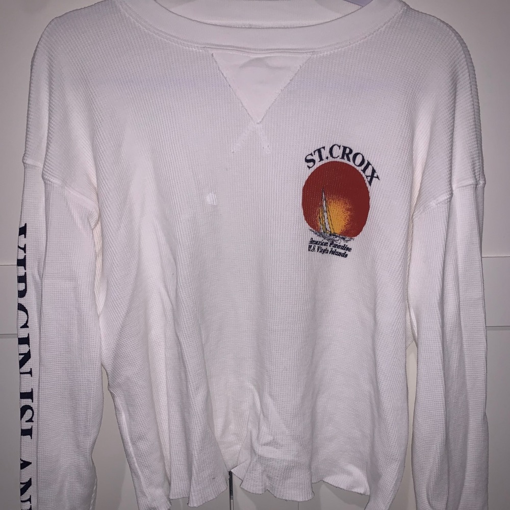 brandy melville long sleeved tee